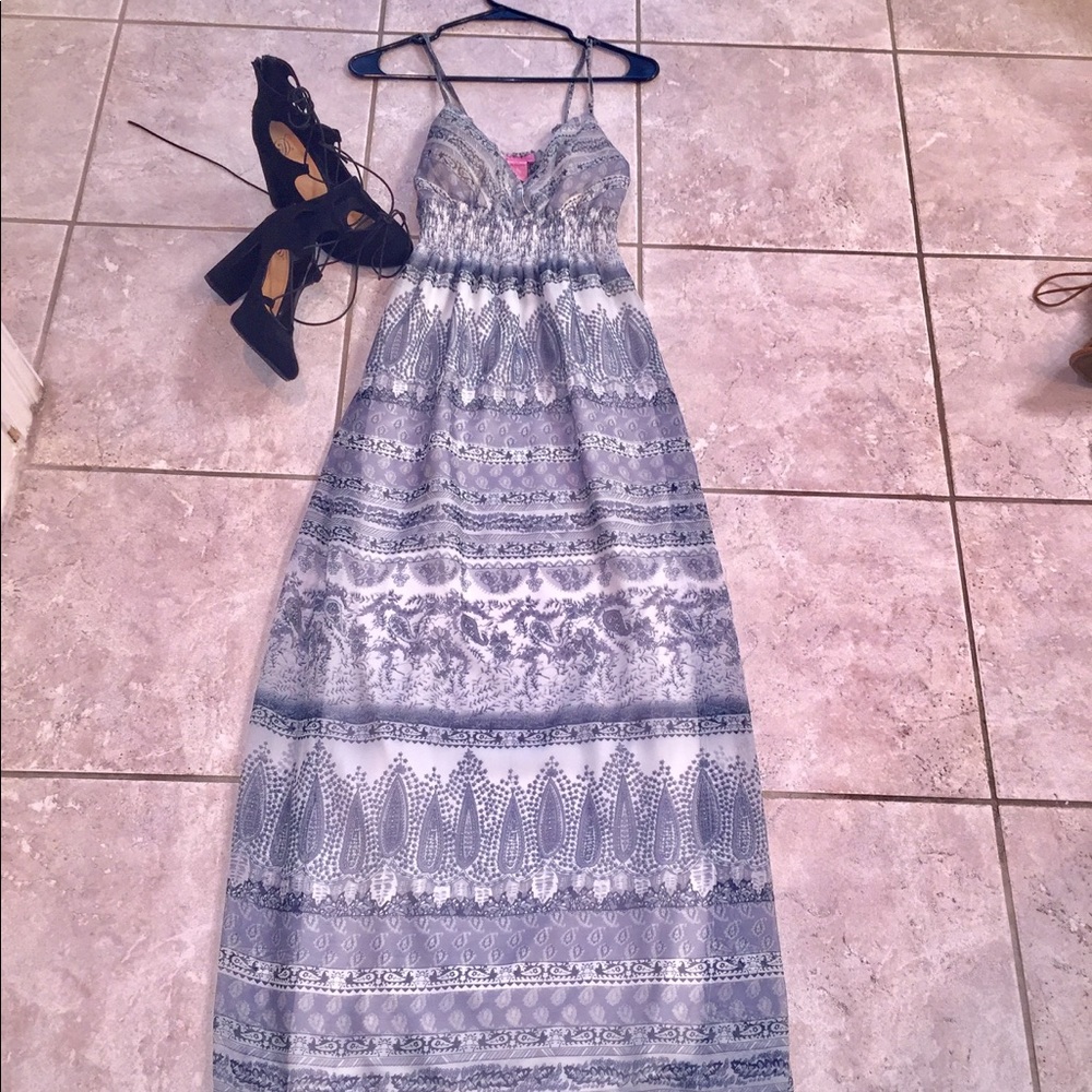 Beach time Maxi Sundress!!